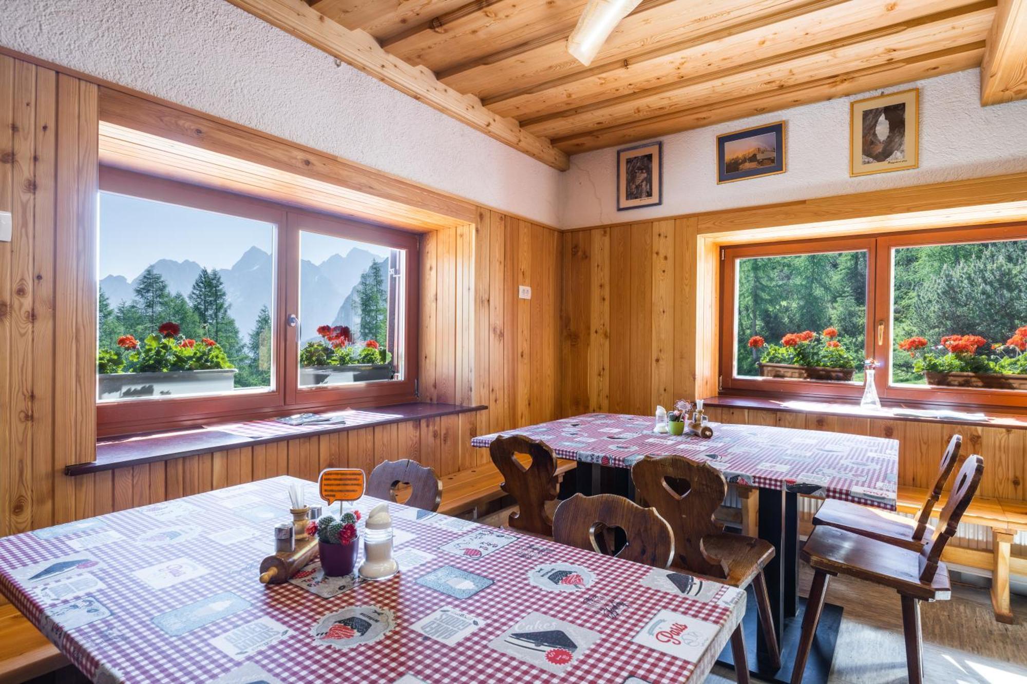 Postarski Dom On Vrsic Kranjska Gora Buitenkant foto